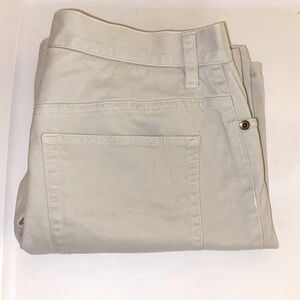 Jones Sport shorts, long length. Stretchy. Size 10 kaki